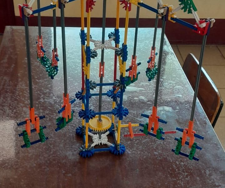 KNEX-18